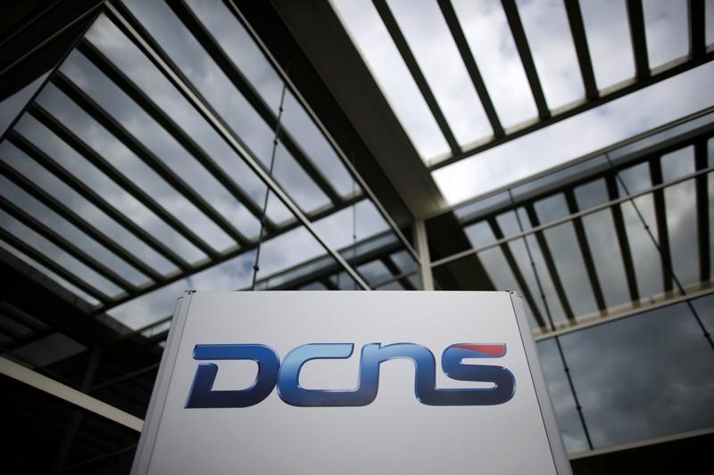 &copy; Reuters.  France's DCNS says assessing if leak of submarine data harms clients 