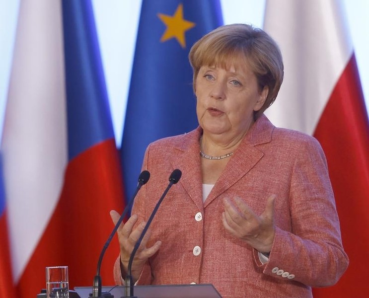 &copy; Reuters.  Merkel diz que isolacionismo e protecionismo levam a "beco sem saída"