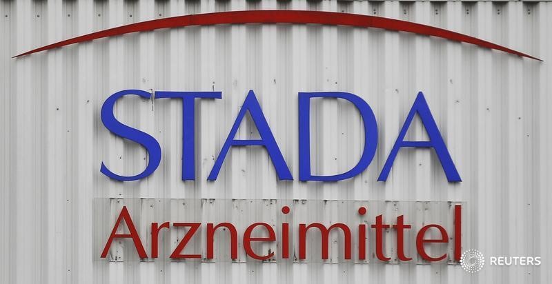 &copy; Reuters.  Shanghai Pharma pondera lançar oferta rival por alemã Stada