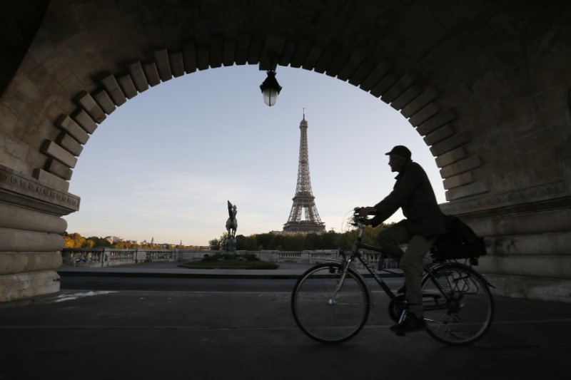 Avrupa borsaları düşüşte, Fransa’nın 1Q GSYH okuması etkileyici
