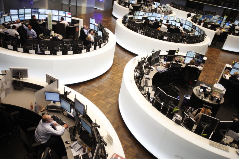 Aktien Frankfurt Schluss: Leicht aufwärts unter 16000er Marke