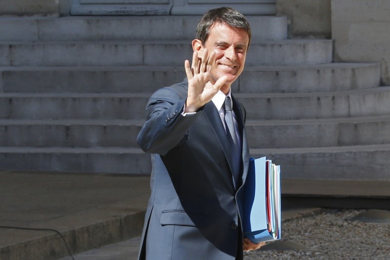 &copy; Reuters.  Eleitorado francês quer vitória de Valls em primária presidencial da esquerda, diz pesquisa