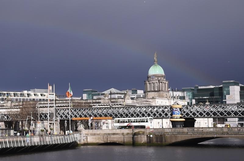 &copy; Reuters.  New Irish rent controls to cap increases in major cities