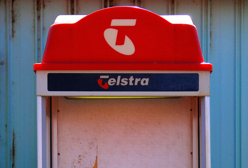 &copy; Reuters.  BRIEF-Prophecy International says unit signs licensing agreement with Telstra