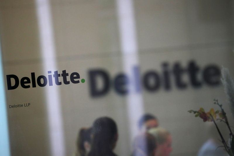 &copy; Reuters.  India seeks bans for Deloitte, KPMG arm for alleged auditing lapses