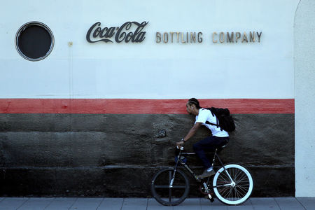 Coca-Cola interrompeu negociações na fábrica de Palmela devido à greve