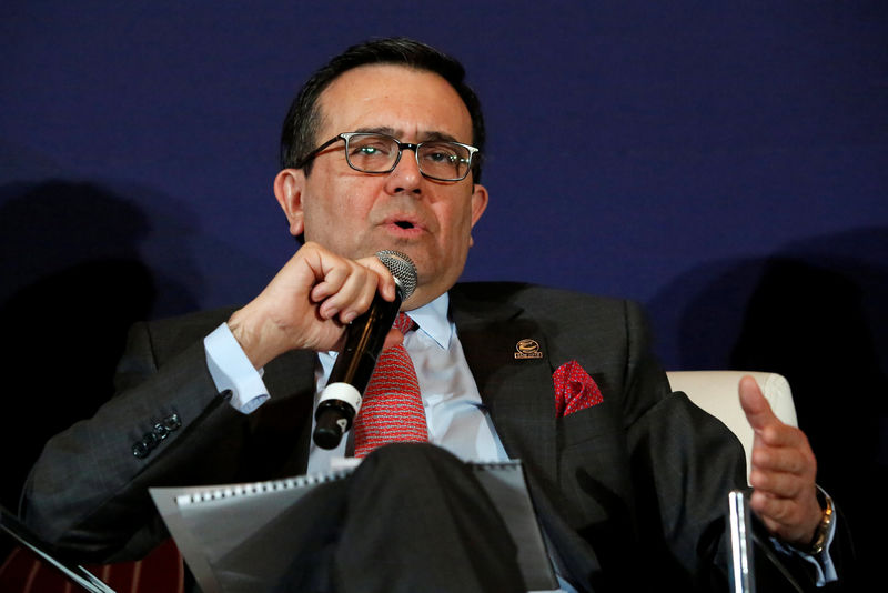 &copy; Reuters.  Secretario Economía México dice ve posibilidad de impulsar TLCAN en Cumbre de las Américas