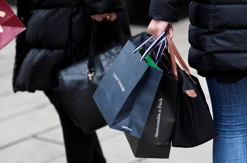 מדד אמון הצרכנים ירד במאי על רקע עליית האינפלציה והריבית