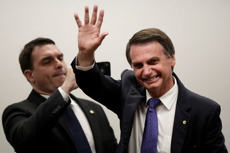 Bolsonaro nega contato com Valdemar Costa Neto e diz que governador de SC cometeu 'ato falho'