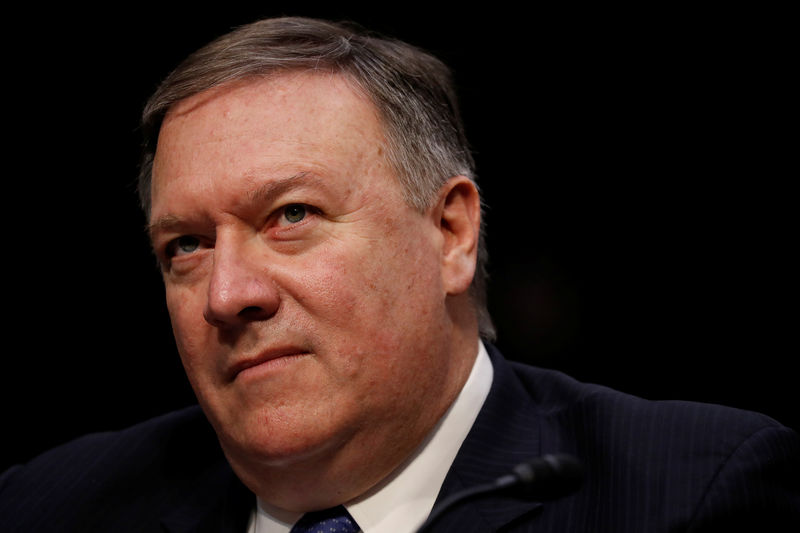 &copy; Reuters.  UPDATE 2-China should free Canadians held after Huawei arrest, U.S.'s Pompeo says