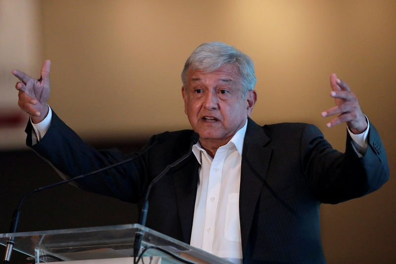 &copy; Reuters.  Conferencia: México dice no reprimirá marchas, evita violencia