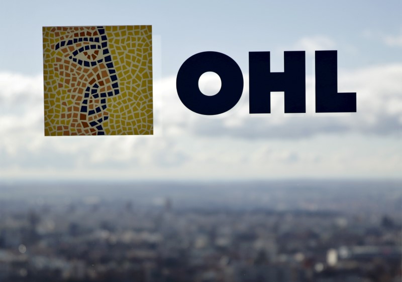 &copy; Reuters.  OHL se dispara tras reconocer una oferta de fusión con Caabsa