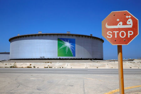 النفط ولعبة السياسة.. هل يقنع بايدن السعودية بزيادة الإنتاج؟