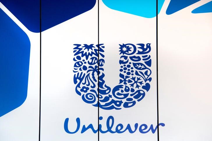 UK pre-market stocks update – Unilever, Aviva, Vodafone, De La Rue