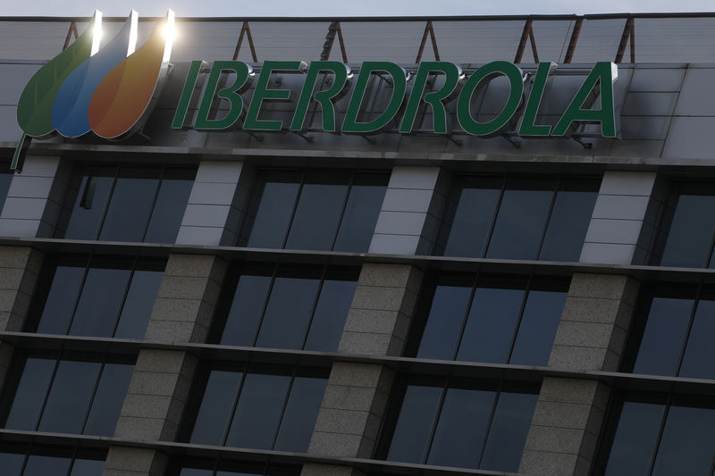 Iberdrola edges higher after energy firm agrees to sell Mexican gas power assets