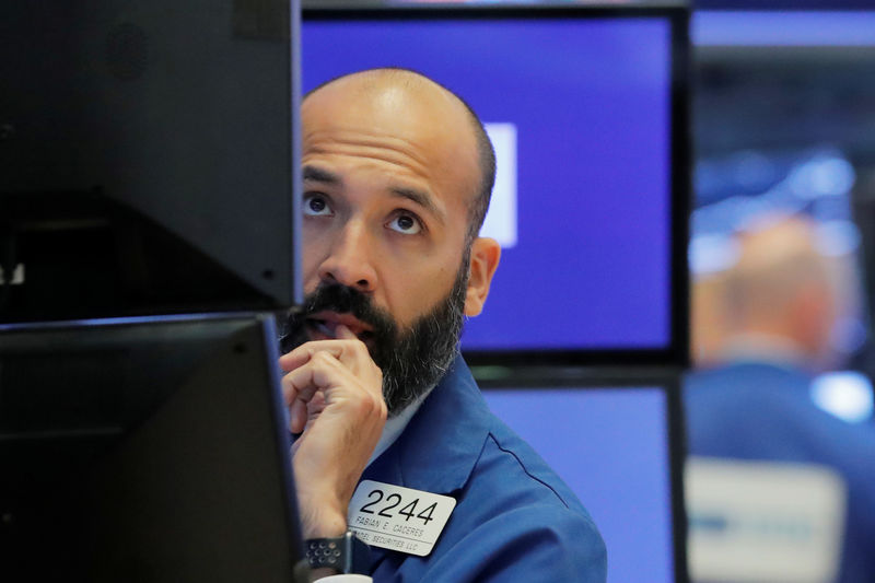 Wall Street cierra en rojo y Dow pierde un 0,18 % antes de datos de inflación