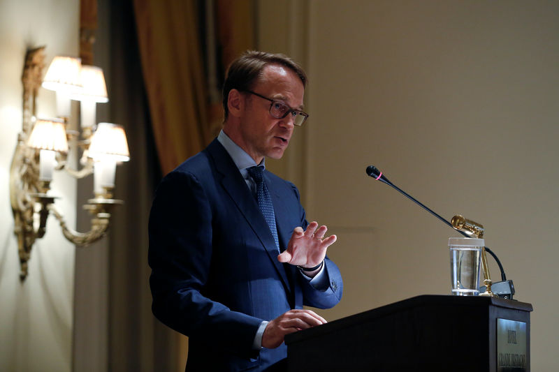 &copy; Reuters.  Germany Said to Extend Weidmann's Bundesbank President Contract