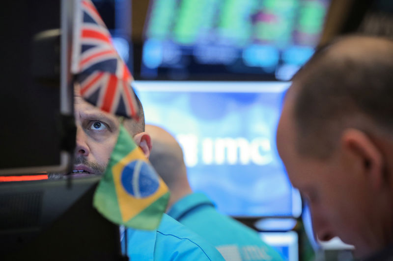 Brezilya piyasaları kapanışta düştü; Bovespa 2,34% değer kaybetti