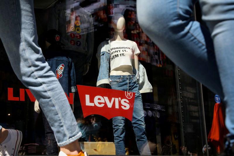 Levi Strauss Earnings Beat in Q1; Shares Jump 
