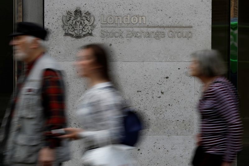 U.K. shares lower at close of trade; Investing.com United Kingdom 100 unchanged