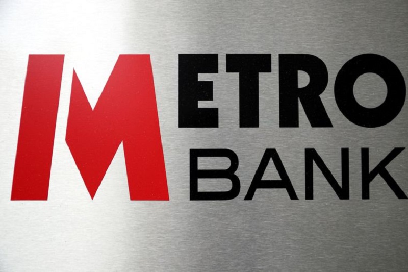 &copy; Reuters Metro Bank returns to profit in September