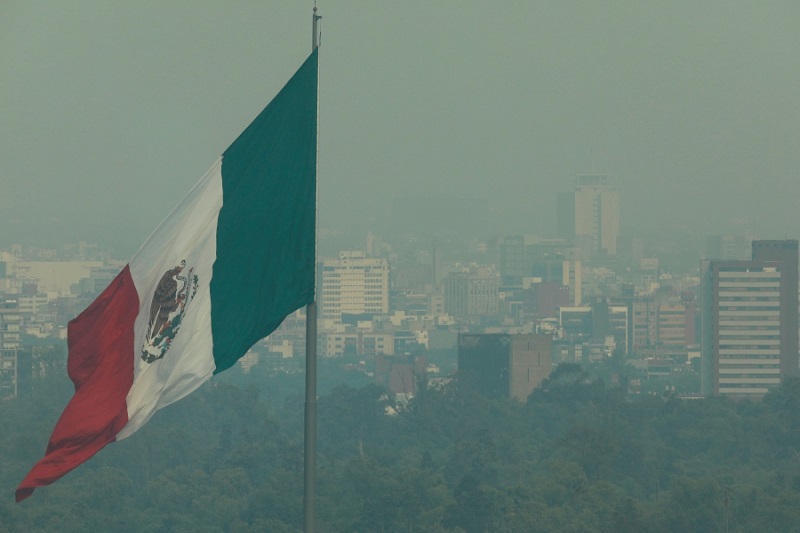México promete encontrar culpables de mortal colapso de tren elevado en capital