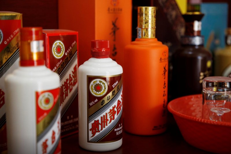 &copy; Reuters 贵州茅台大涨4.5%，高端白酒仍是加仓“低估茅”首选！