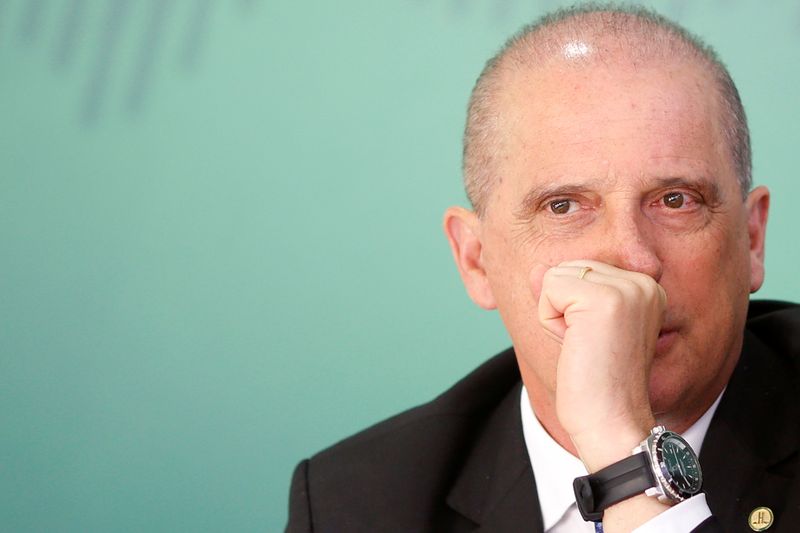 &copy; Reuters Pesquisa Ipec: No RS, Leite tem 50% dos votos totais e Onyx Lorenzoni, 40%