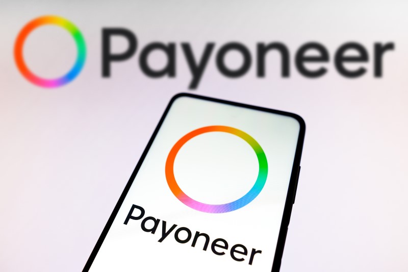 &copy; Rafael Henrique / SOPA Images/Si via Reuters Connect Payoneer (PAYO) cuts 9% of its workforce; Goldman reflects positively on strategy