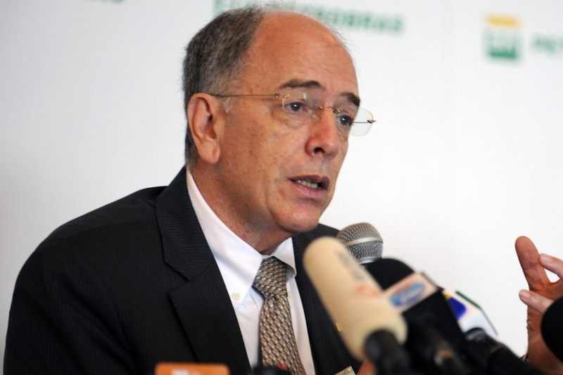 Conselho da Petrobras renova mandato de Parente por dois anos