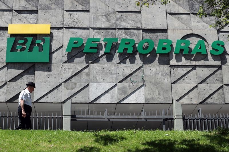 &copy; Reuters Petrobras dá posse a novo gerente-geral do Gaslub