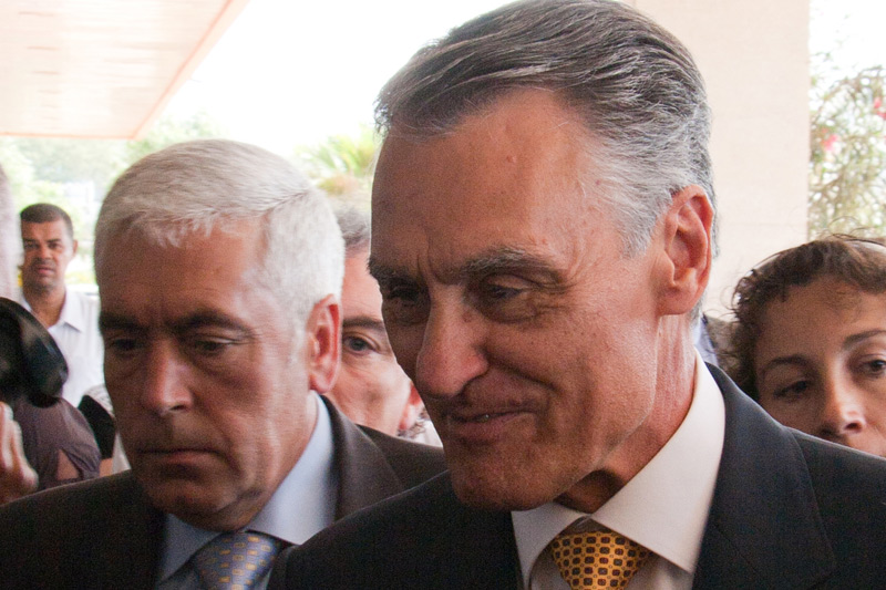Cavaco Silva cree que Grecia debe corregir su posición para lograr un acuerdo