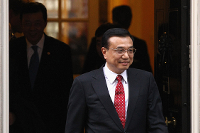 UPDATE 1-China is not militarising South China Sea, Premier Li says