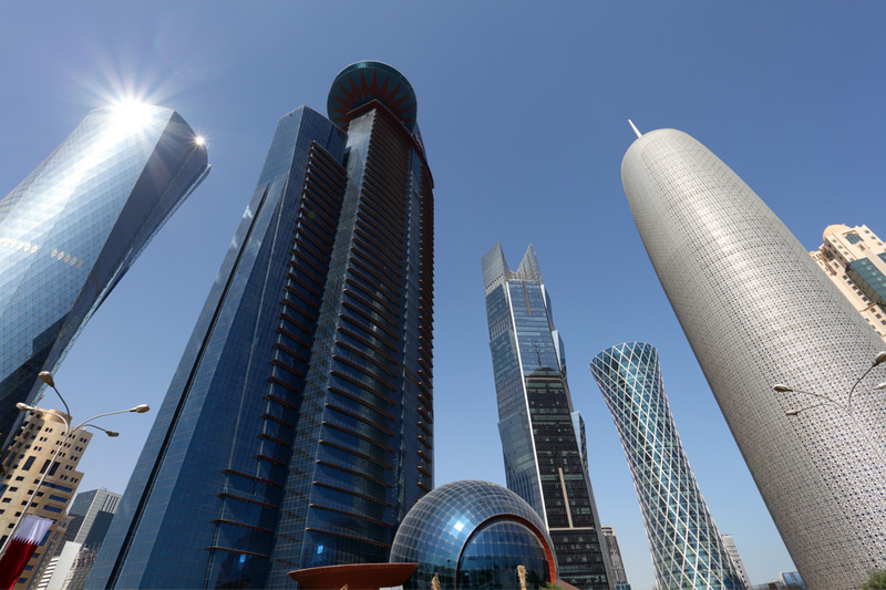 بورصة قطر تواصل الخسائر بالتعاملات الصباحية
