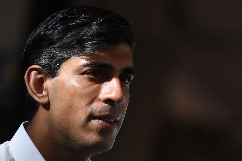 Rishi Sunak unveils £18bn of investment from Japan into the UK
