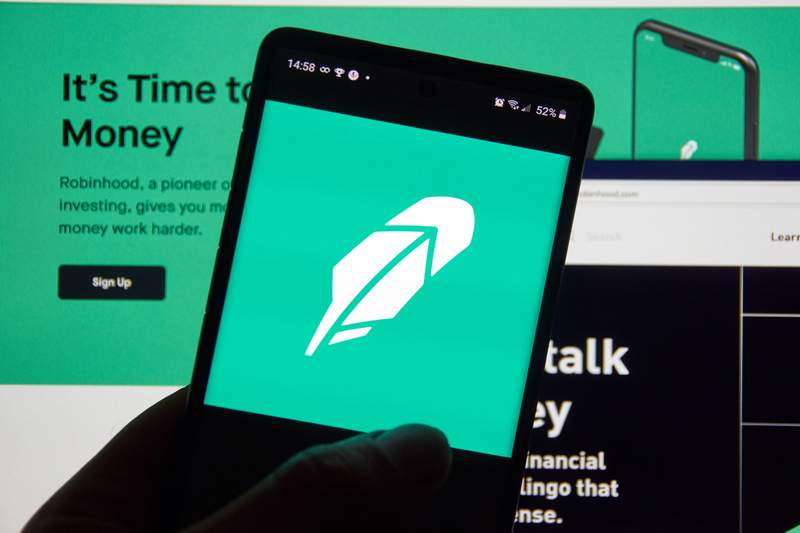 Robinhood has a 'mixed outlook from here'