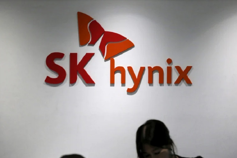 SK Hynix logs Q2 loss, but AI fever seen boosting some chip demand