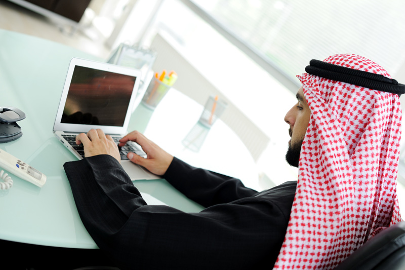 تعلن شركة الاتصالات المتنقلة السعودية (زين) عن تلقيها طلباً للبدء بإجراءات التحكيم، مقدم من قبل وكيل شركة اتحاد اتصالات (موبايلي)