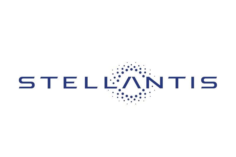 Stellantis Secures Lithium Supply in North America; Warns of Possible Battery Shortage