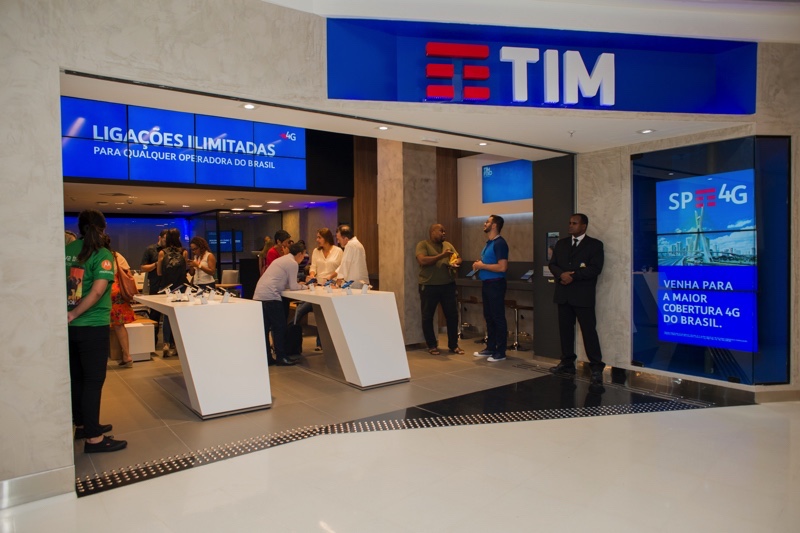&copy; Telecom Italia Mobile Operadora inaugura loja no metaverso Cryptovoxels