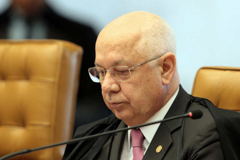 Ministro do Supremo manda PGR regularizar denúncia contra Renan