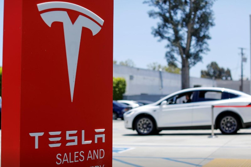 AKTIE IM FOKUS: Tesla nach Auslieferungszahlen auf tiefstem Stand seit Juli
