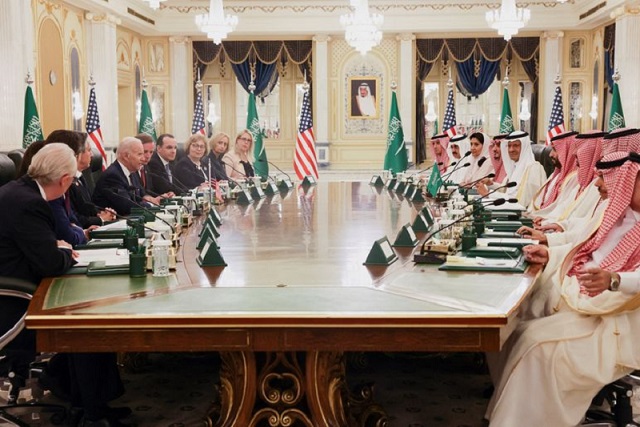 صحيفة أمريكية: شراكة سعودية أمريكية بمليارات الدولارات قد تنهي توتر العلاقات