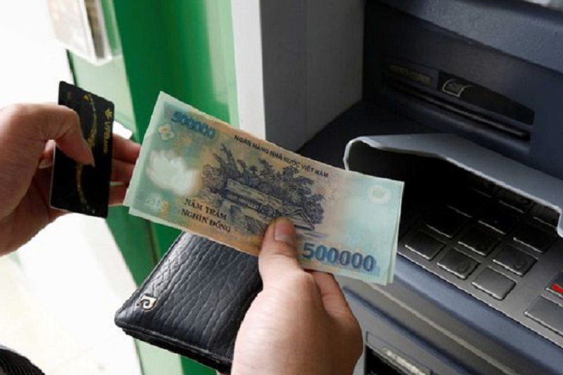 Vietcombank tiếp tục giảm lãi suất huy động các kỳ hạn