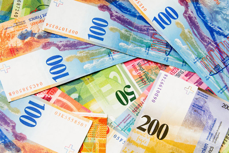 Der Schweizer Franken wird immer stärker -  Kommt jetzt die Euro-Mindestgrenze?