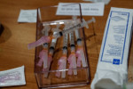 U.S. FDA staff says Moderna did not meet all criteria for COVID-19 boosters