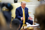 Trump diz que Lula pode ligar para ele a hora que quiser