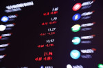 Ibovespa sobe em meio a balanços com Hapvida e Ultra na ponta positiva; Raízen desaba