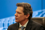 Governo terá definição sobre encaminhamento do Orçamento de 2026 até o início da tarde, diz Haddad
