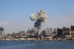 MEDIO ORIENTE: Blackout tlc a Gaza mentre carri armati Israele avanzano